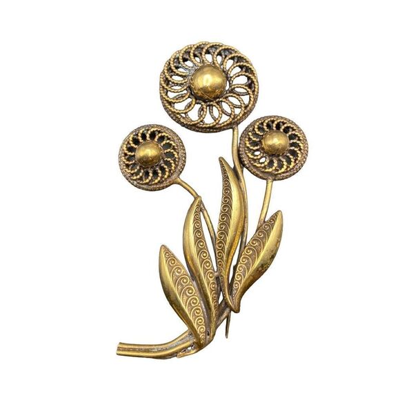 Retro large three flower brass pin detailed leaves strong clasp - Picture 6 of 8